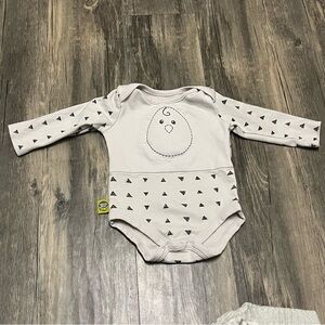 Nested bean weighted onesie size 3/6 months